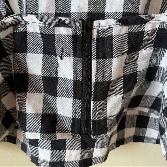Native Youth, GINGHAM CROP TOP, Medium - Picture 5 of 11